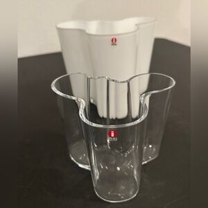 Iittala EUC Alvar Aalto Glass Classic Large White‎ Vase Size H 6 1/4" and H 5